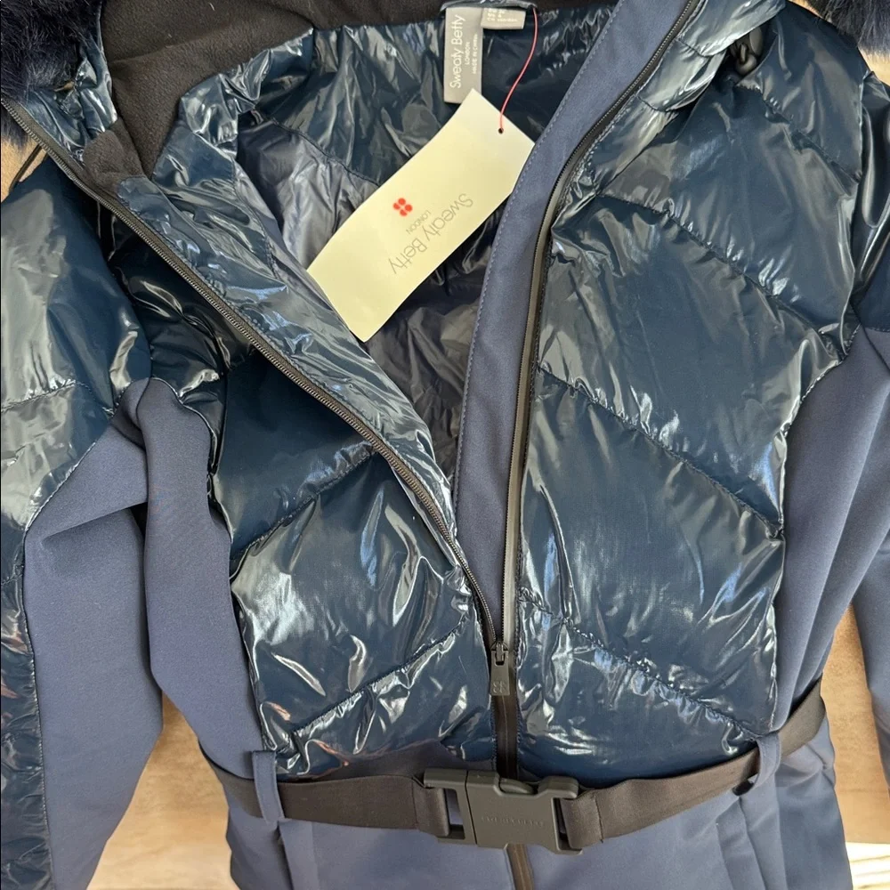 Sweaty Betty Navy Quilted Ski Jacket with Faux-Fur Hood